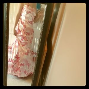 Strapless Pink Butterfly Pattern Prom Dress